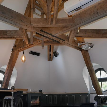 Loft Dans Le Clocher Face Au Chateau Bonnelles Екстер'єр фото